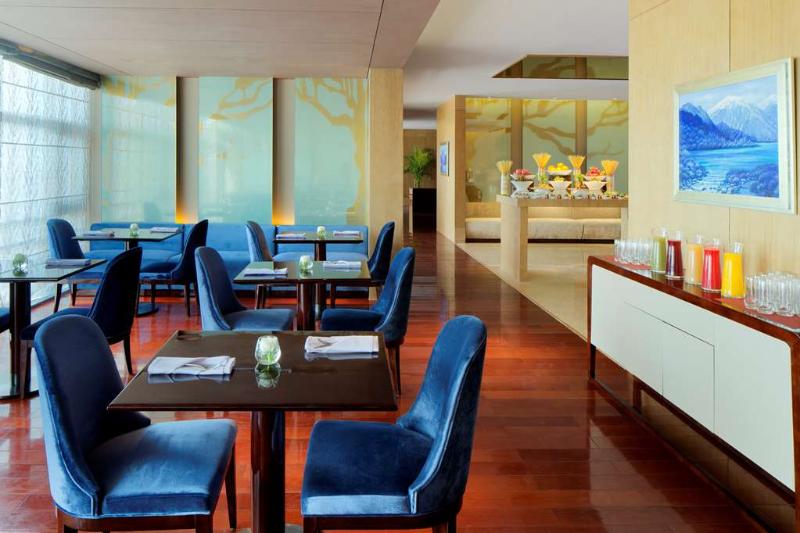 Radisson Blu Hotel Kashgar image