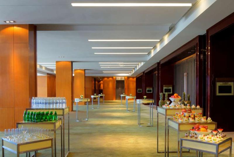 Radisson Blu Hotel Kashgar image