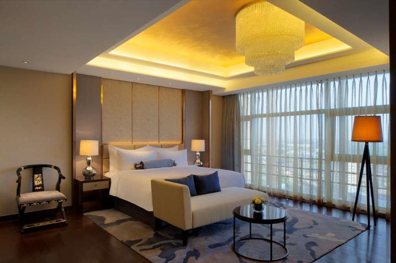 Radisson Blu Hotel Kashgar image