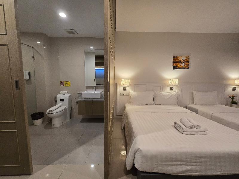 Sleepstation Hotel @ Pratunam image
