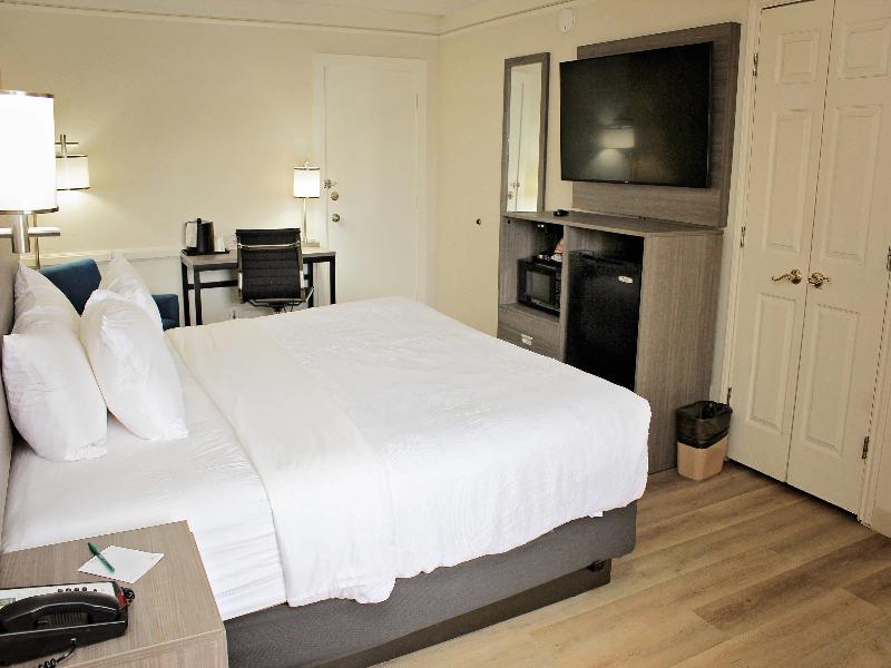 QUALITY INN Aurora image