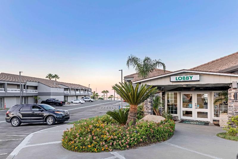 Quality Inn Kettleman City Near Hwy 41 image
