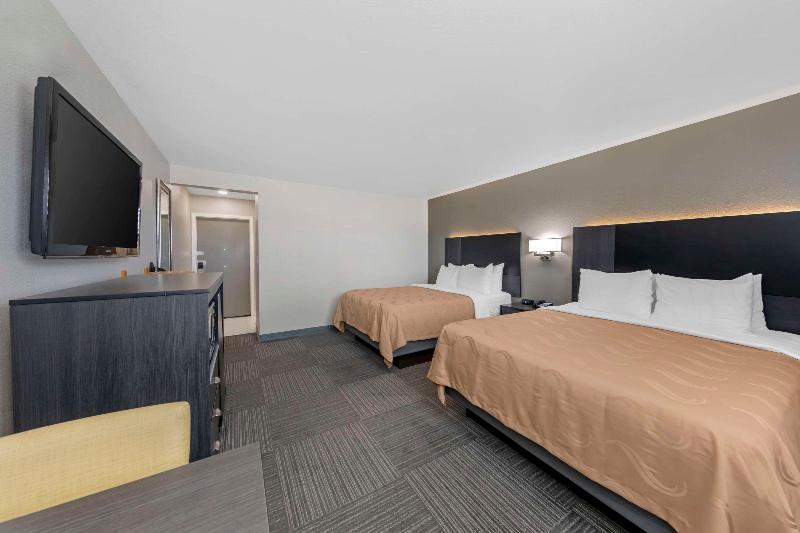 Quality Inn Kettleman City Near Hwy 41 image