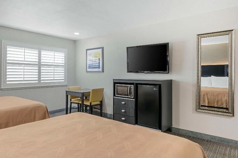 Quality Inn Kettleman City Near Hwy 41 image