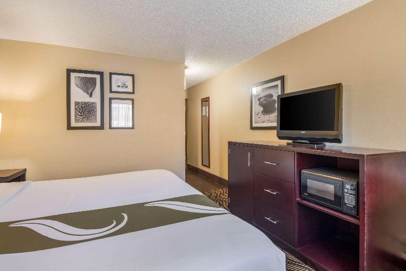 Quality Inn Sweetwater I-20 image