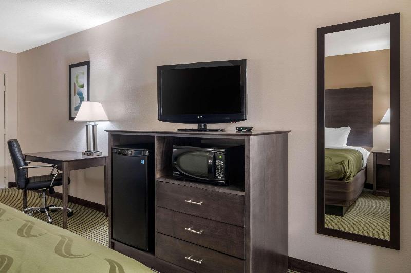 Quality Inn McDonough Atlanta South image
