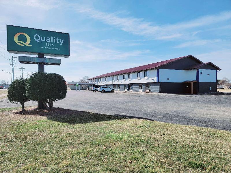 Quality Inn New London image