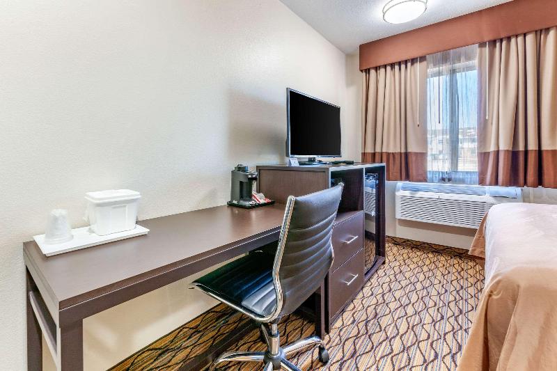 Quality Inn New London image