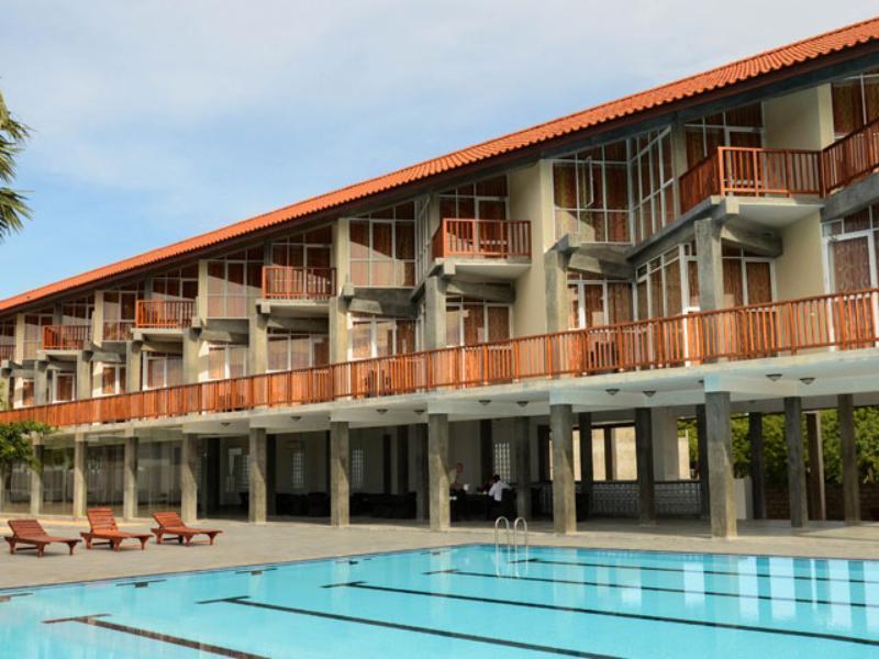 Marina Pasikudah Beach Hotel