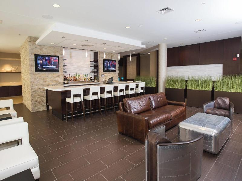 Springhill Suites Bloomington image