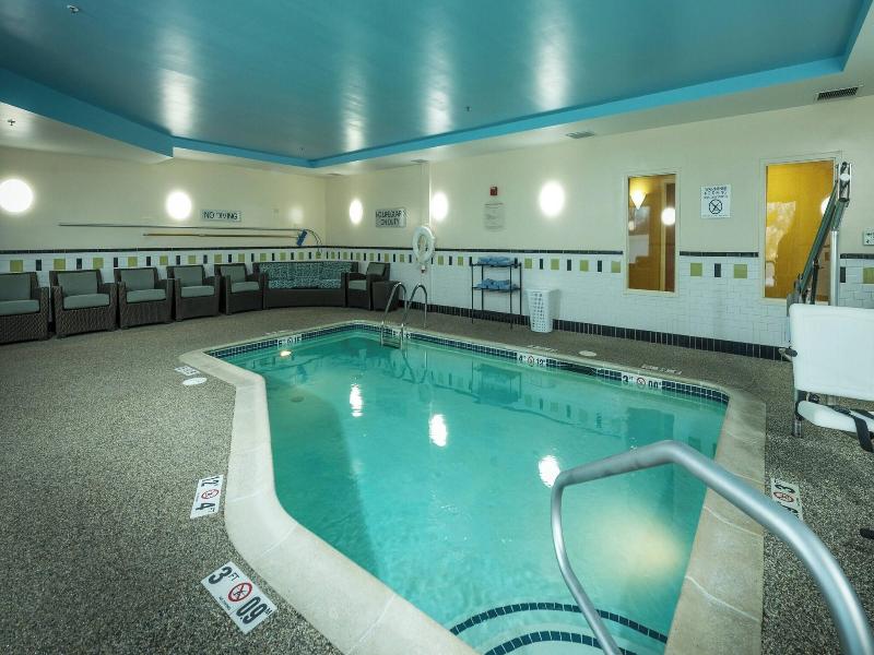 Fairfield Inn Suites Augusta Me