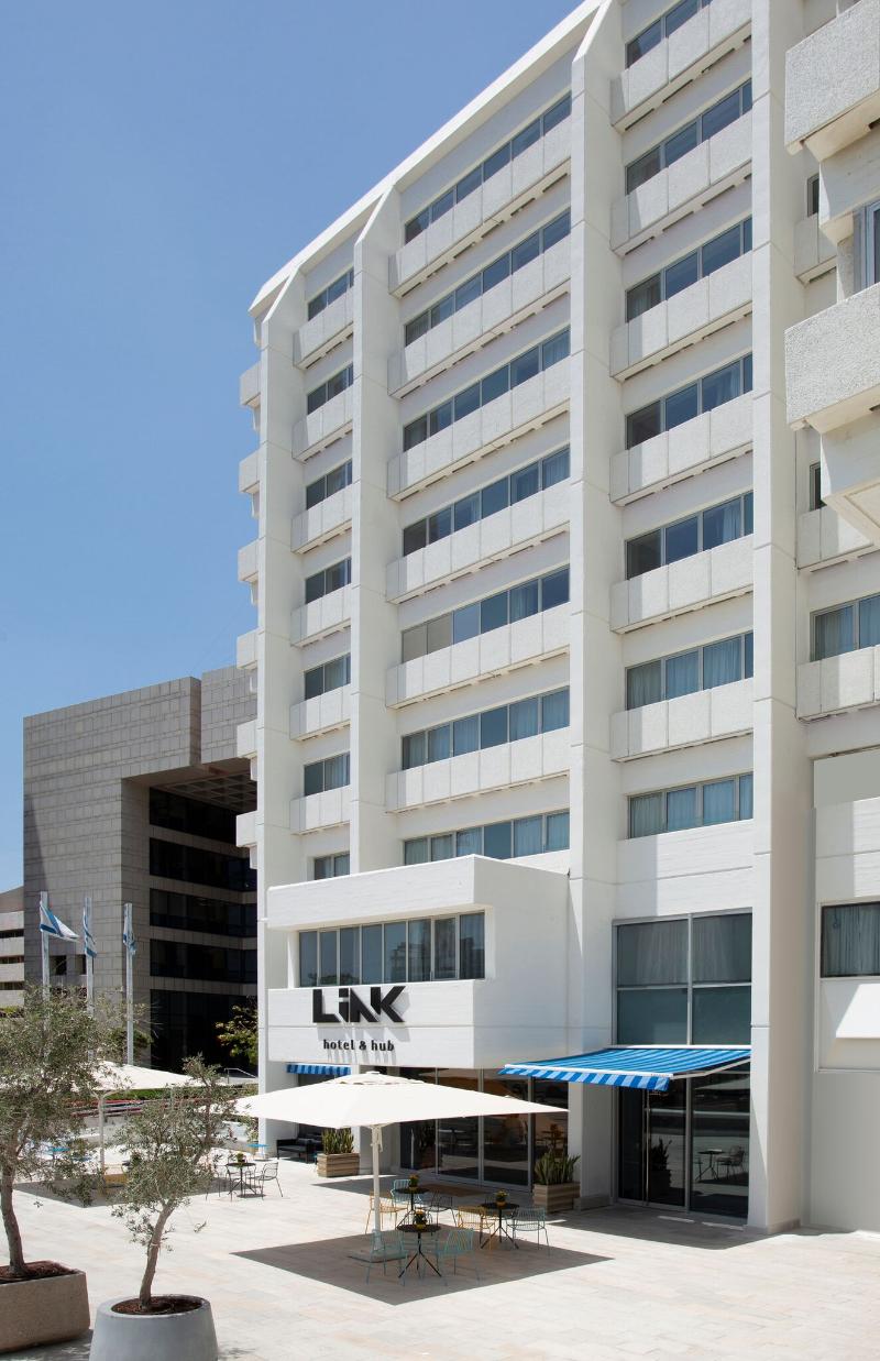 Link hotel & hub TLV