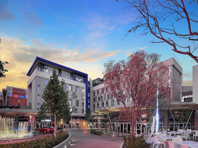 Protea Hotel Pretoria Loftus Park image