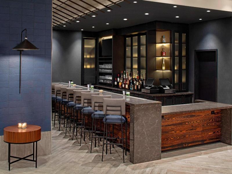 SpringHill Suites by Marriott New York Manhattan/T image