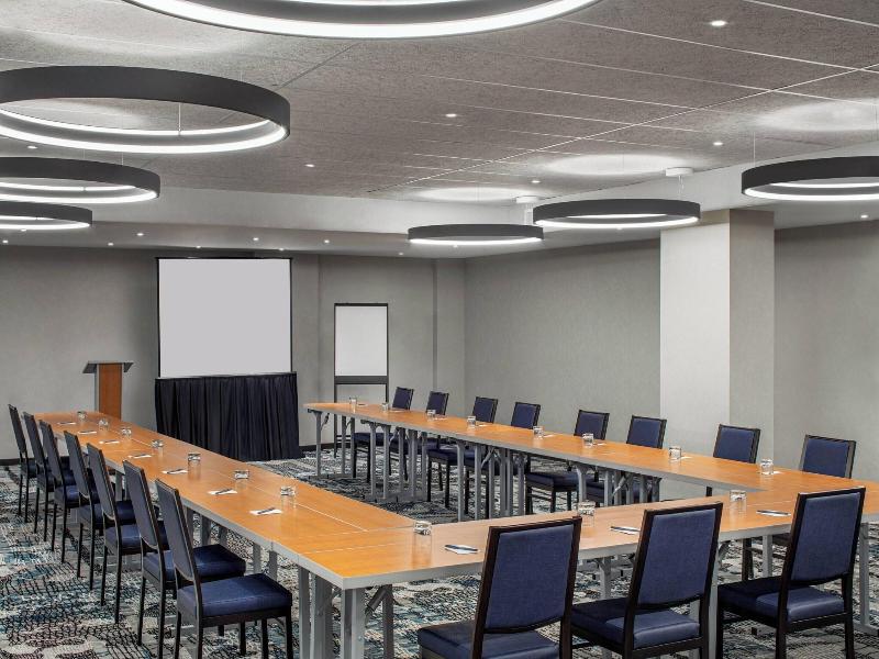 SpringHill Suites by Marriott New York Manhattan/T image