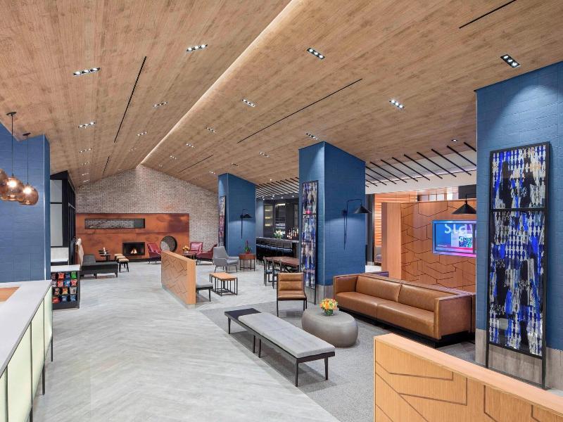SpringHill Suites by Marriott New York Manhattan/T image