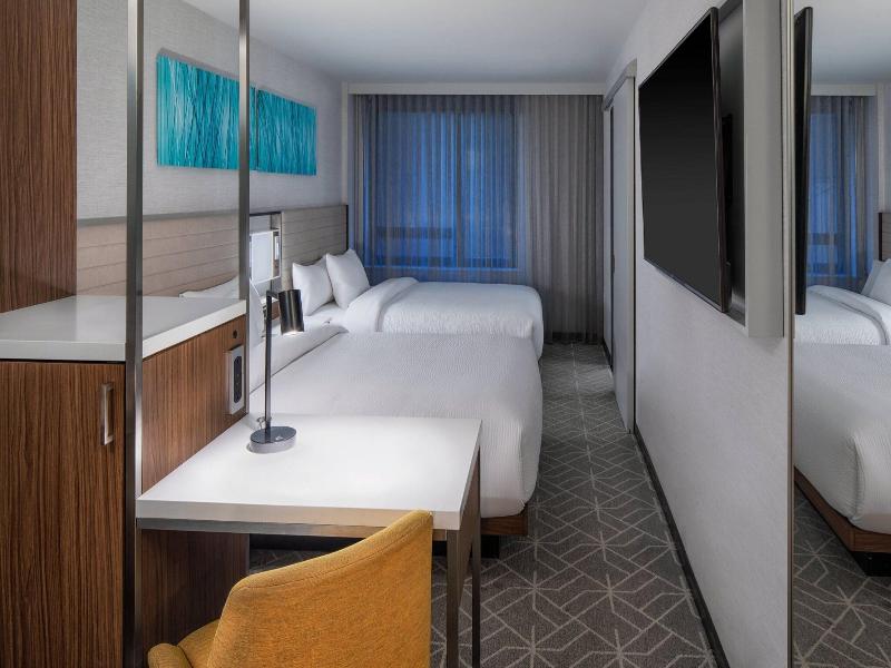 SpringHill Suites by Marriott New York Manhattan/T image