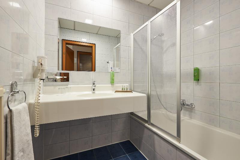 Landskron image