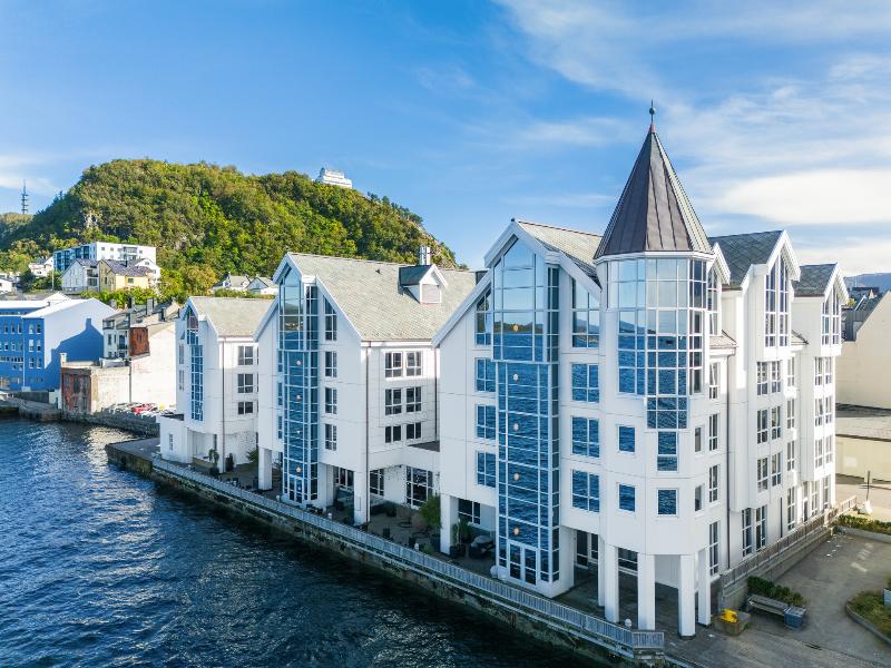 Quality Hotel Alesund image