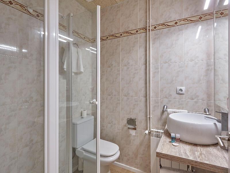 Hostal Nobadis image