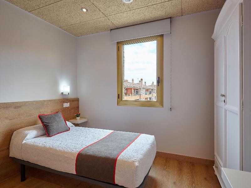 Hostal Nobadis image