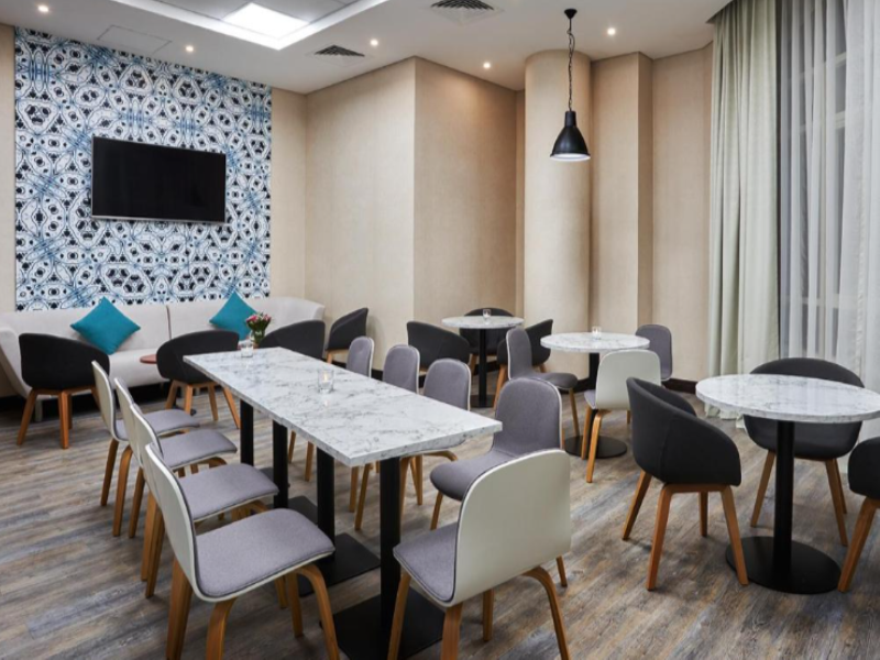 TIME Express Hotel Al Khan 3