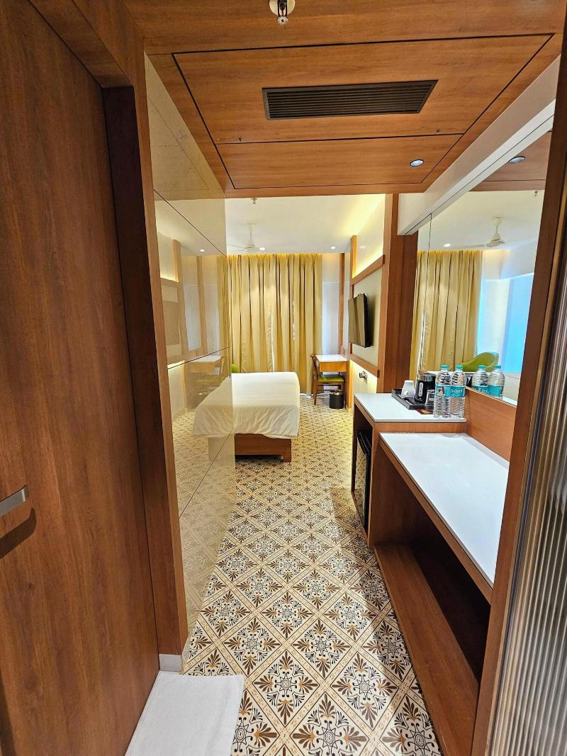 Hotel Golden Nest image