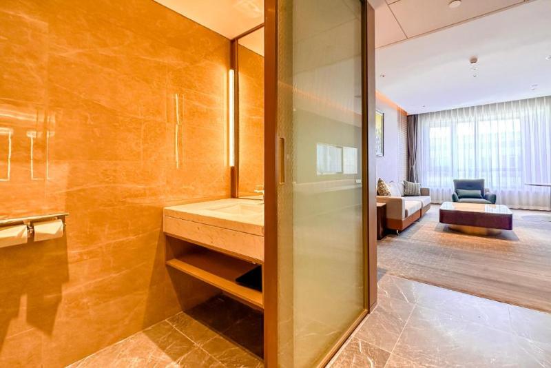 Ethiopian Skylight Hotel image
