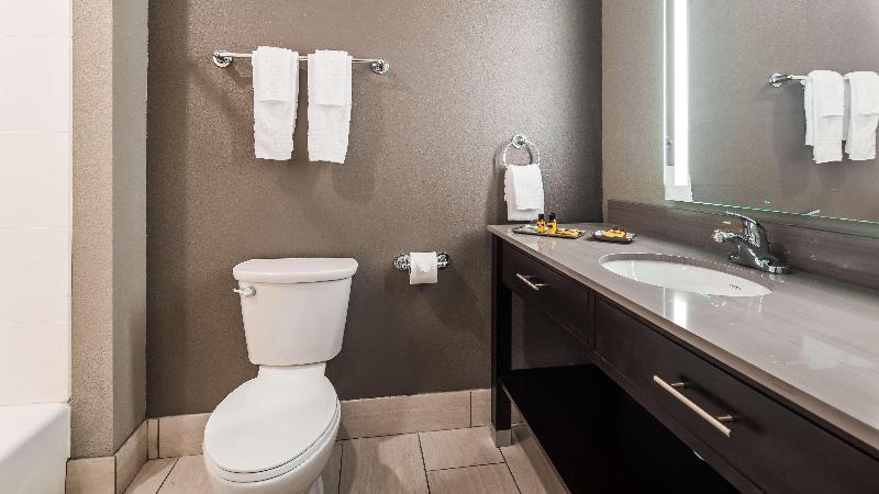 Best Western Plus Saint Peter image