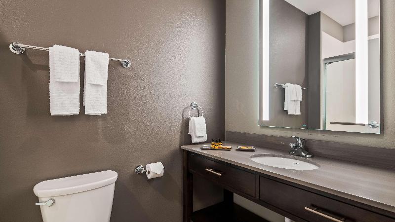 Best Western Plus Saint Peter image
