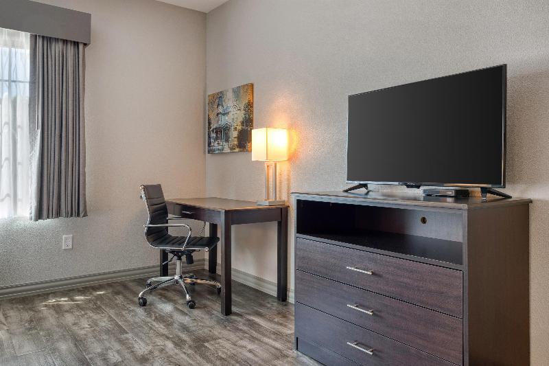 Best Western Plus Saint Peter image