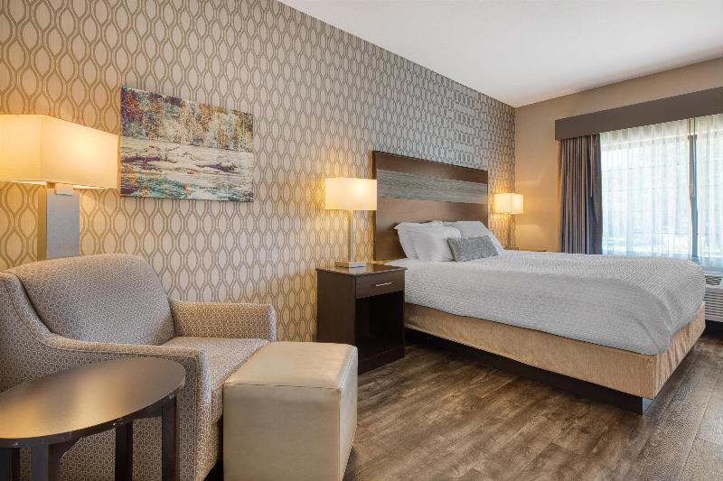 Best Western Plus Saint Peter image