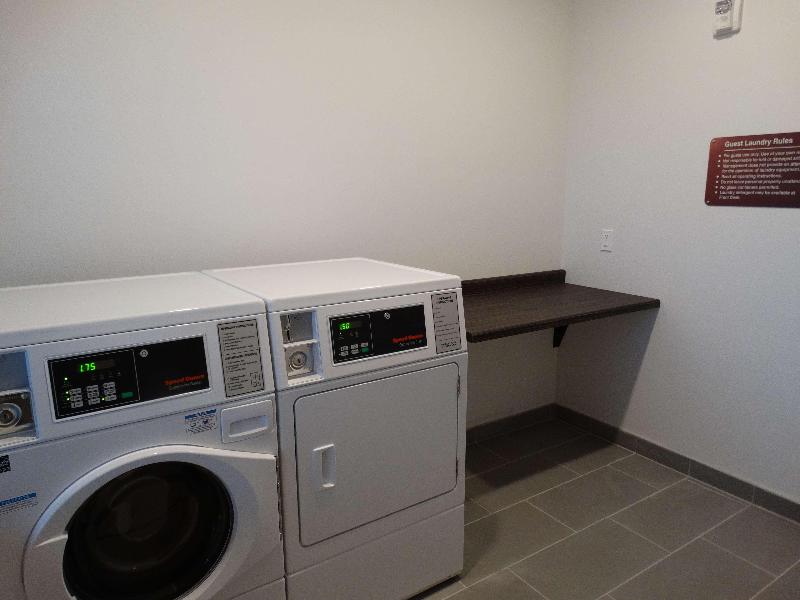 Best Western Plus New Richmond Inn & Suites image