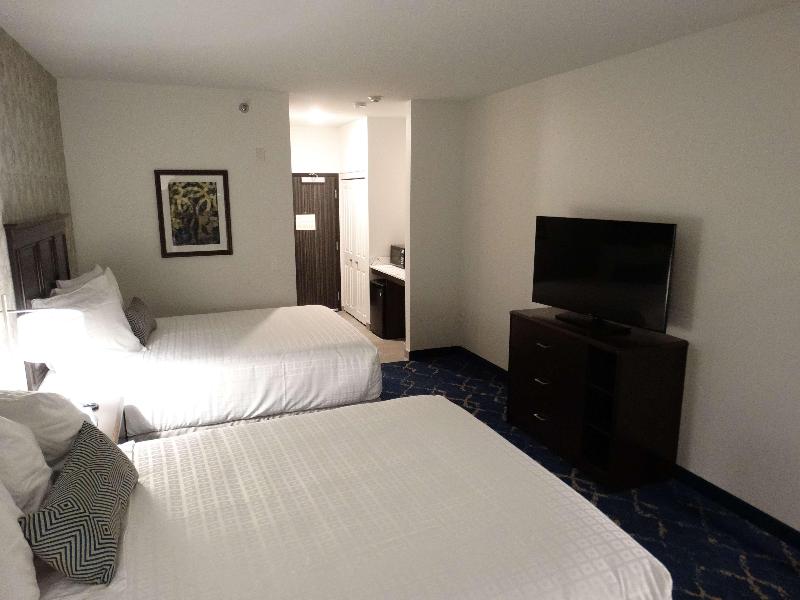 Best Western Plus New Richmond Inn & Suites image