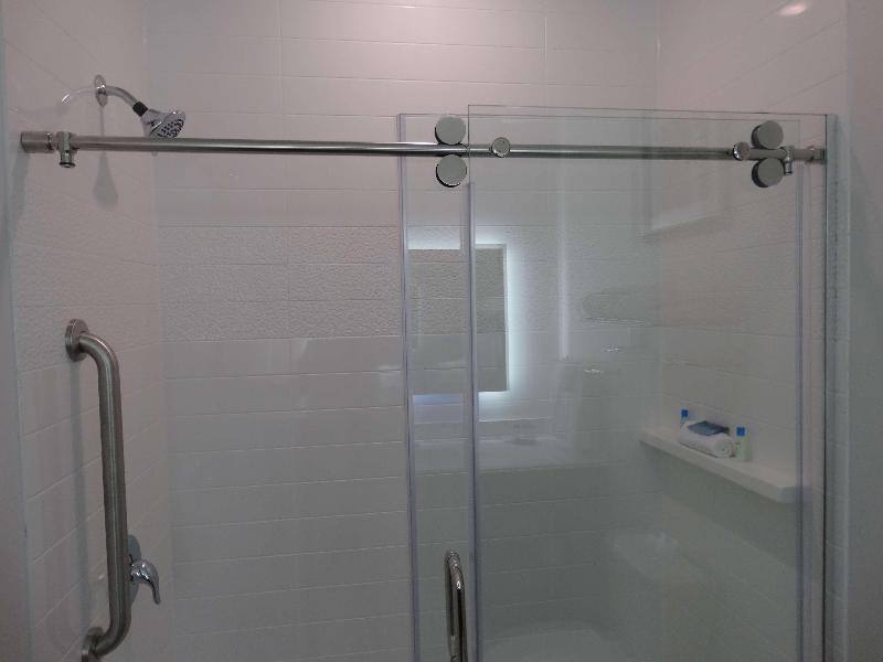 Best Western Plus New Richmond Inn & Suites image