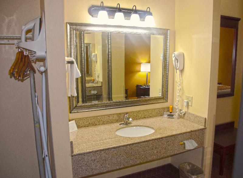 Americas Best Value Inn image