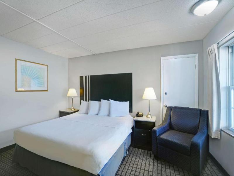 Motel 6 Washington PA image