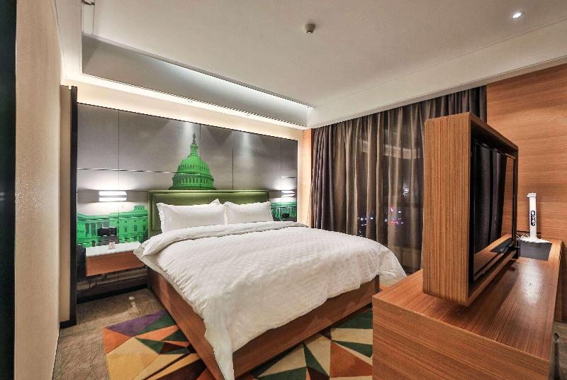 Days Inn by Wyndham Lanzhou image