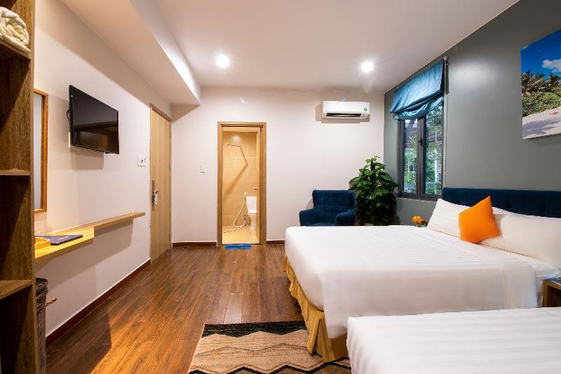 Tom Hill Boutique Resort & Spa image