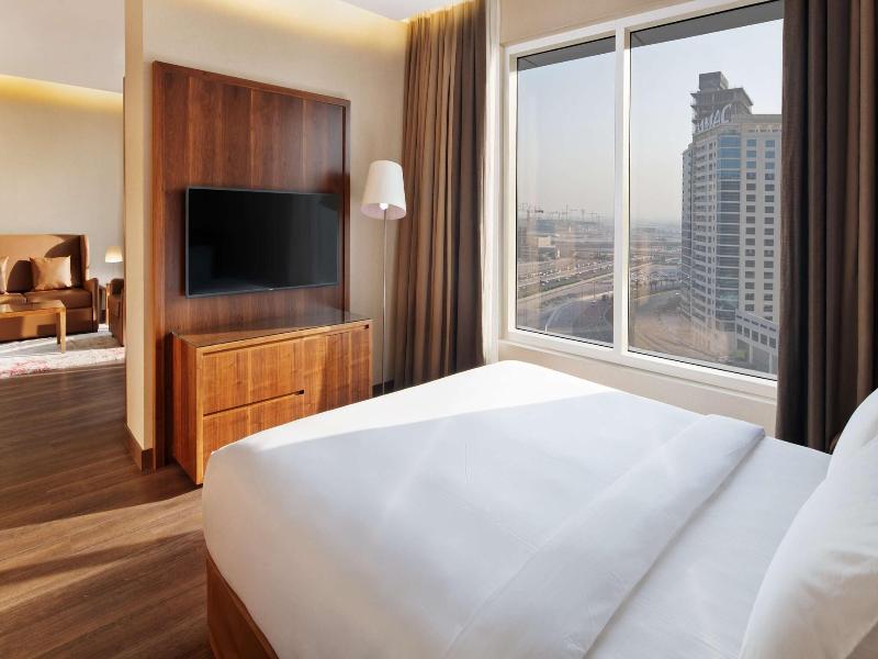 Radisson Blu Hotel, Dubai Canal View image