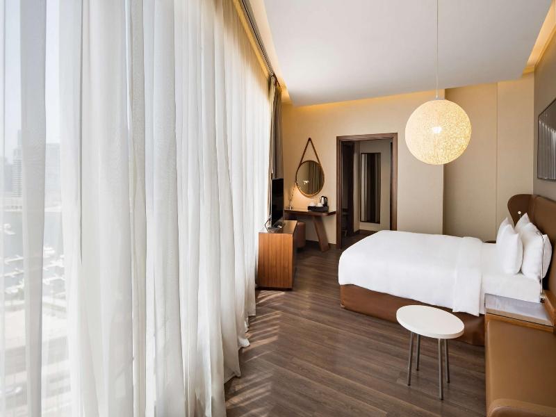 Radisson Blu Hotel, Dubai Canal View image