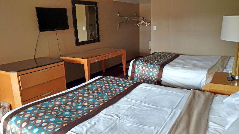 Americas Best Value Inn & Suites Kansas City 5