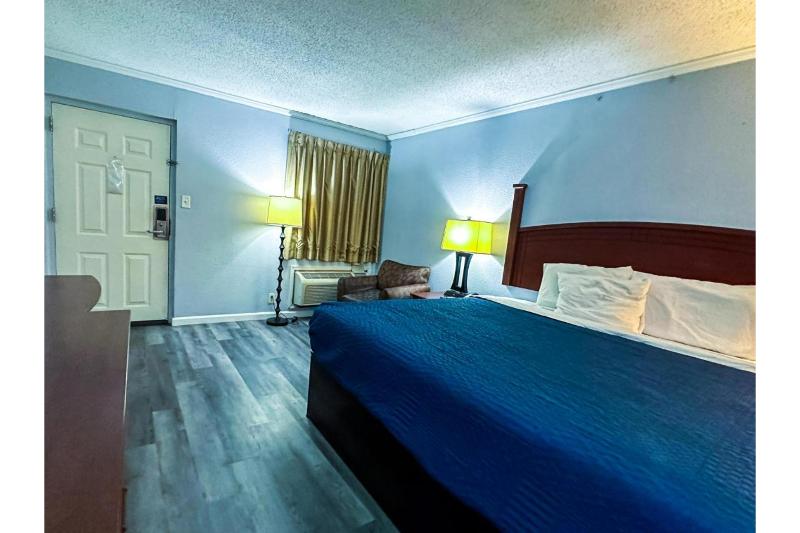 Jacksonville Inn 3