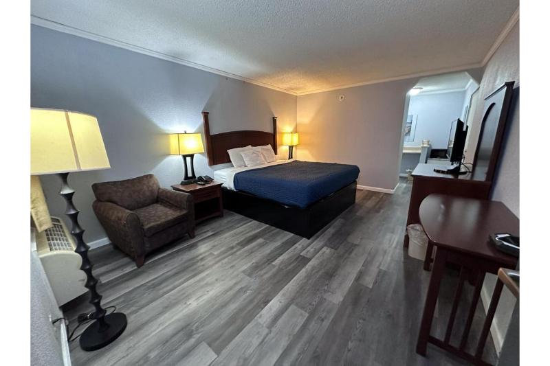 Jacksonville Inn 5