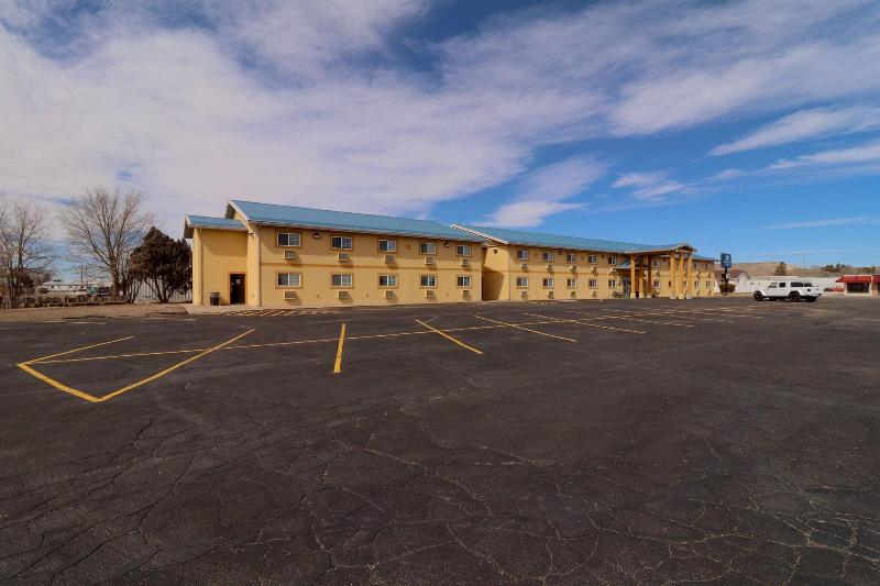 Americas Best Value Inn And Suites Sidney image