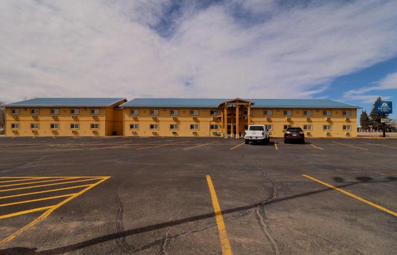 Americas Best Value Inn And Suites Sidney image