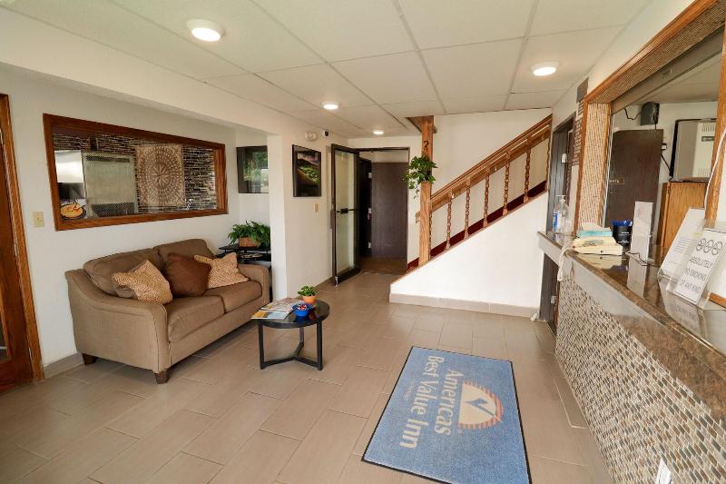 Americas Best Value Inn And Suites Sidney image