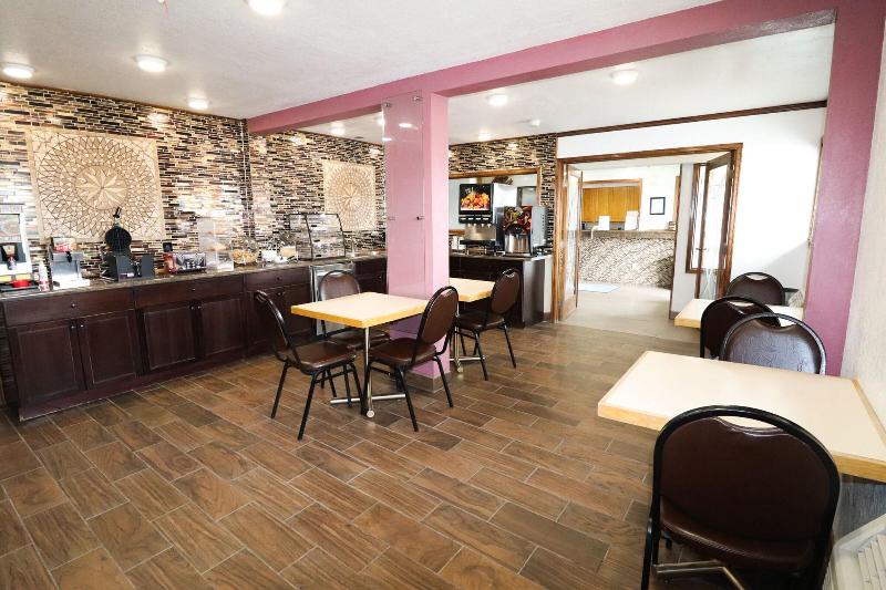 Americas Best Value Inn And Suites Sidney image