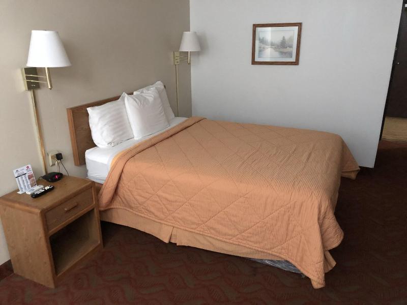 Americas Best Value Inn And Suites Sidney image