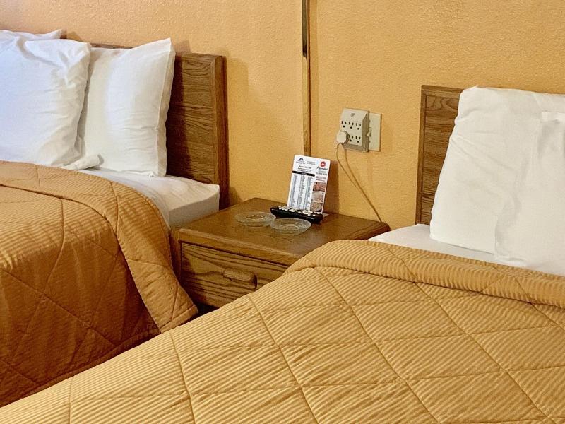Americas Best Value Inn And Suites Sidney image